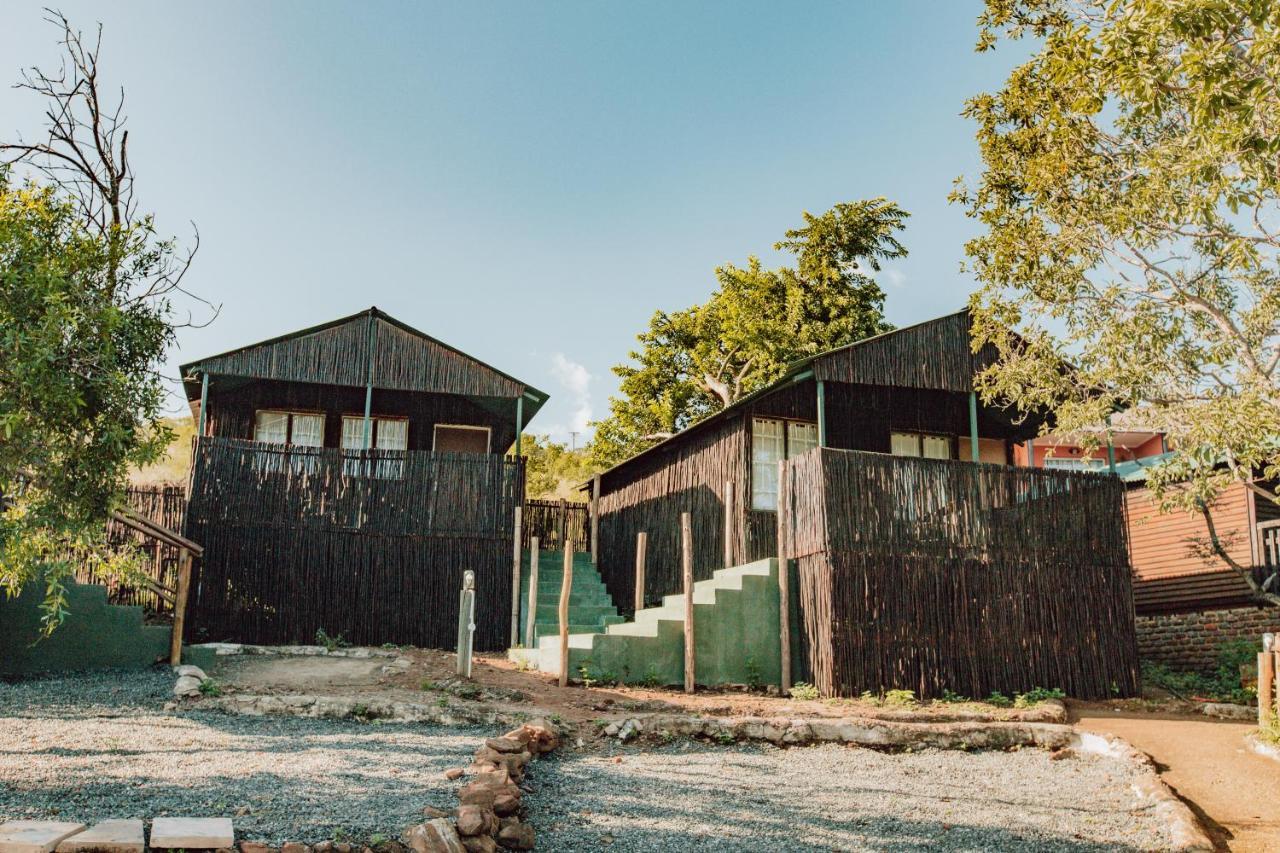 Pecan Bush Lodge Magaliesburg Esterno foto
